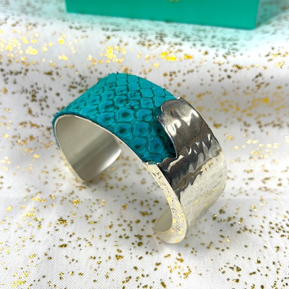 Rustic cuff bracelet bangle stingray Dallas blue silver - Picture 5 of 5